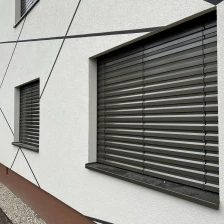 Montáž venkovních žaluzií, RD Olomouc - Bukovany