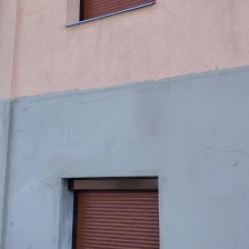 Předokenní rolety motorické