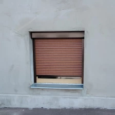 Předokenní rolety motorické